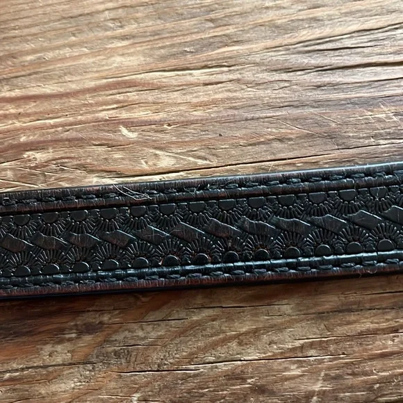 Roper Brown Leather and Rinestone Women’s Belt - Picture 7 of 9